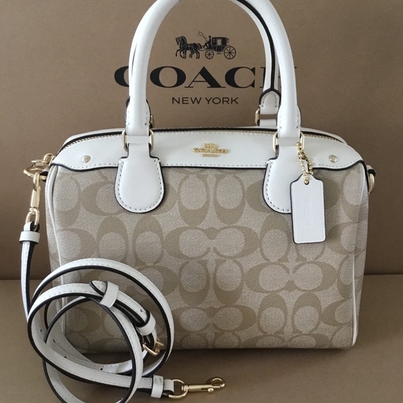🌹Coach Mini Bennett Satchel In Signature NWT. - Picture 5 of 8